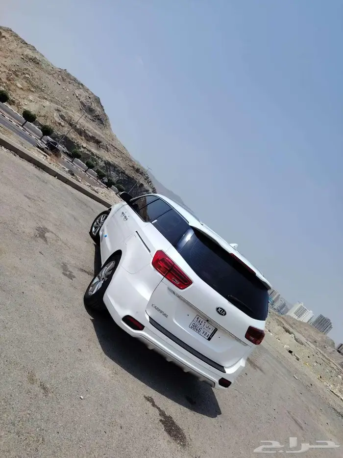 KIA carnival full option diesel 2020 28