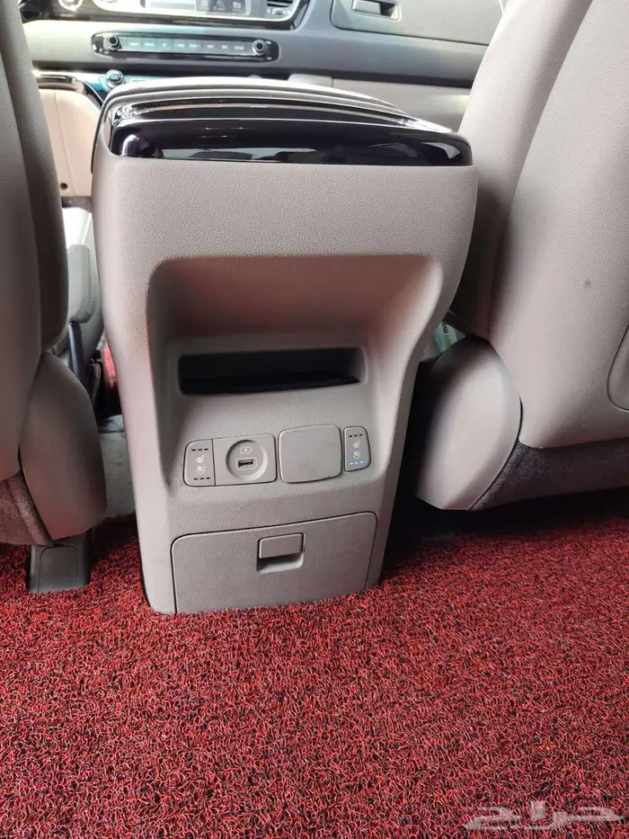 KIA carnival full option diesel 2020 37