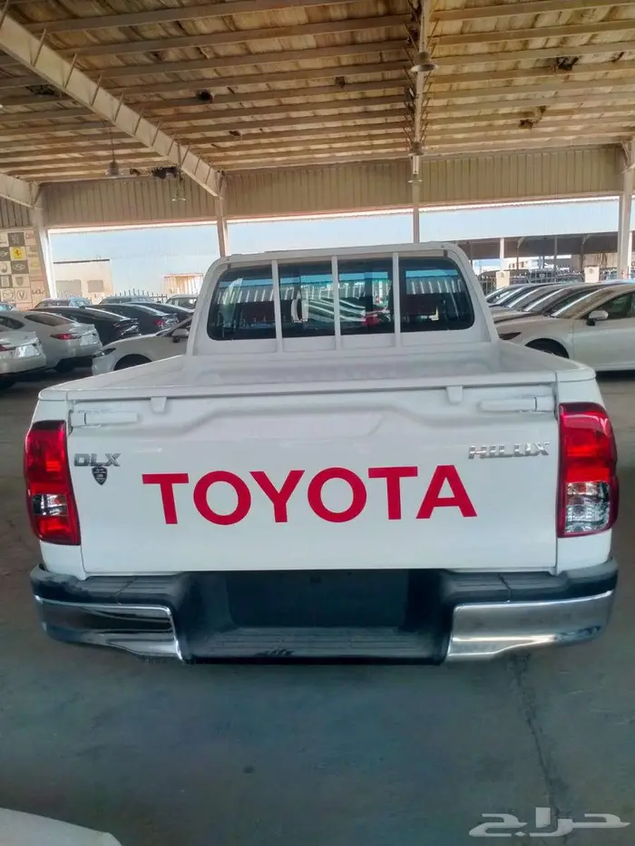 هايلوكس غمارتين DLX 4 4 اوتوماتيك بنزين خليجي 2025 3
