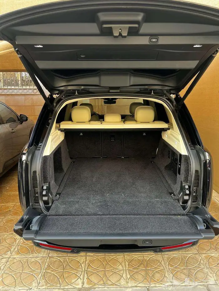 رنج روفر 2023 V8 2