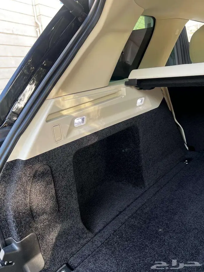 رنج روفر 2023 V8 23