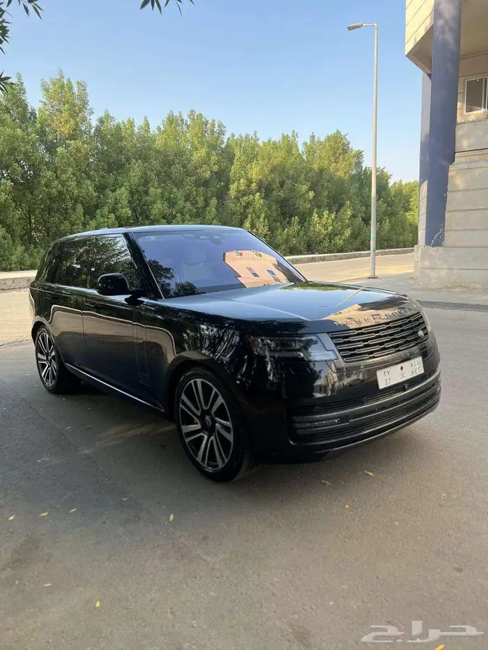 رنج روفر 2023 V8 25