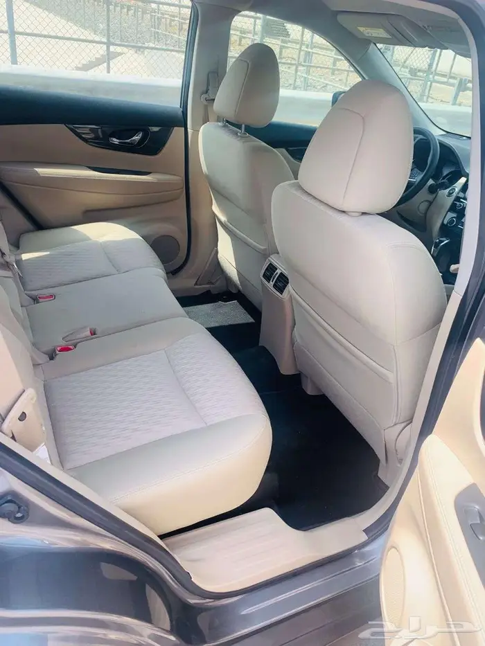 Nissan X TRAIL 4X4 2020 Half option 5