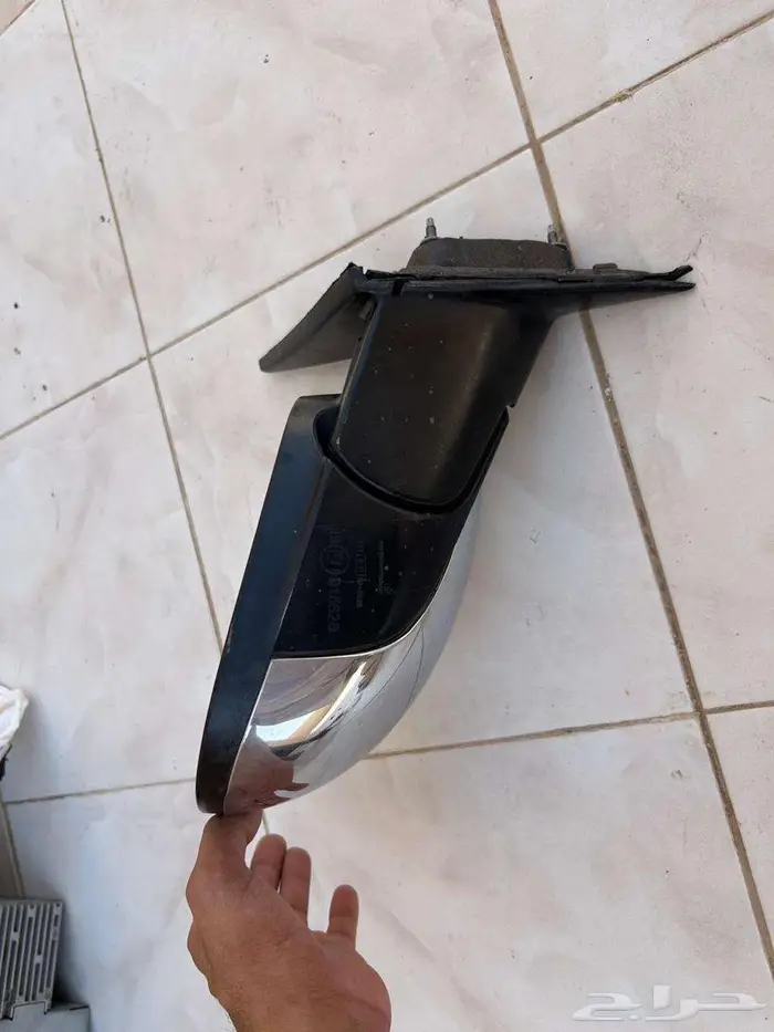 مراية كرايسلر 2006 اصلي 2