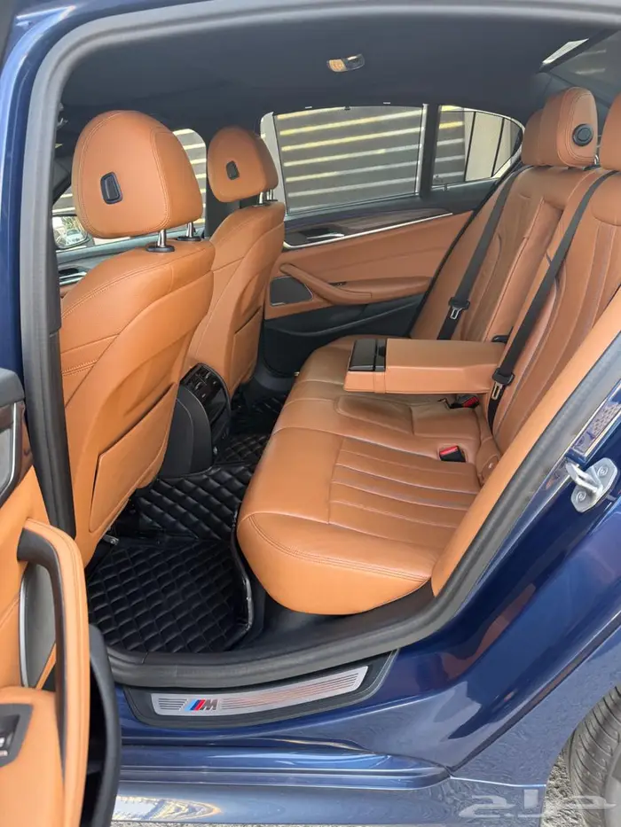 bmw530iفل كامل موديل 2023 بودي وكالة كيت ام 147000 8
