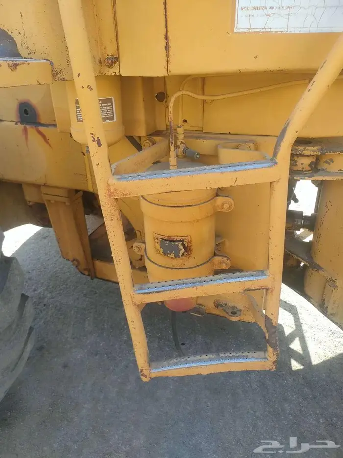 شيول كتربيللر 920 سنه الصنع 1984 للبيع 11