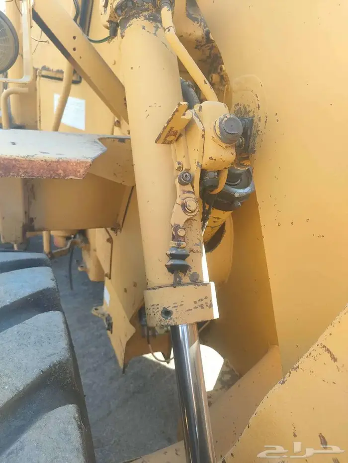 شيول كتربيللر 920 سنه الصنع 1984 للبيع 13