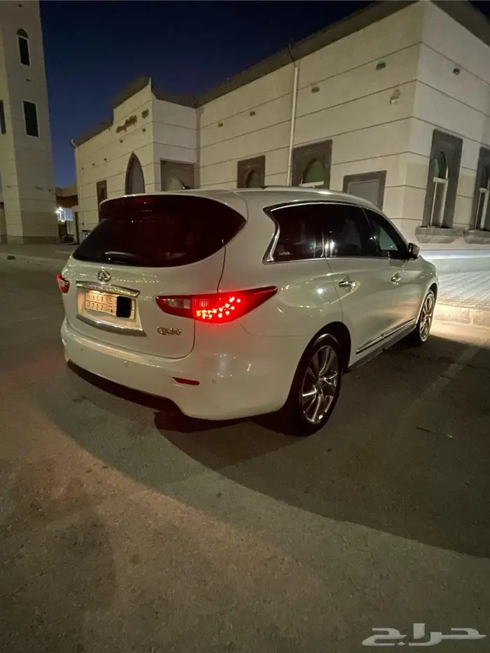 انفنتي QX60 موديل 2014 فل كامل نظيف 4
