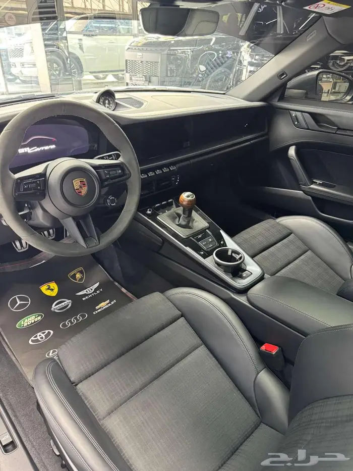 PORSCHE 911 CARRERA T - 2025 - 13.000KM 9
