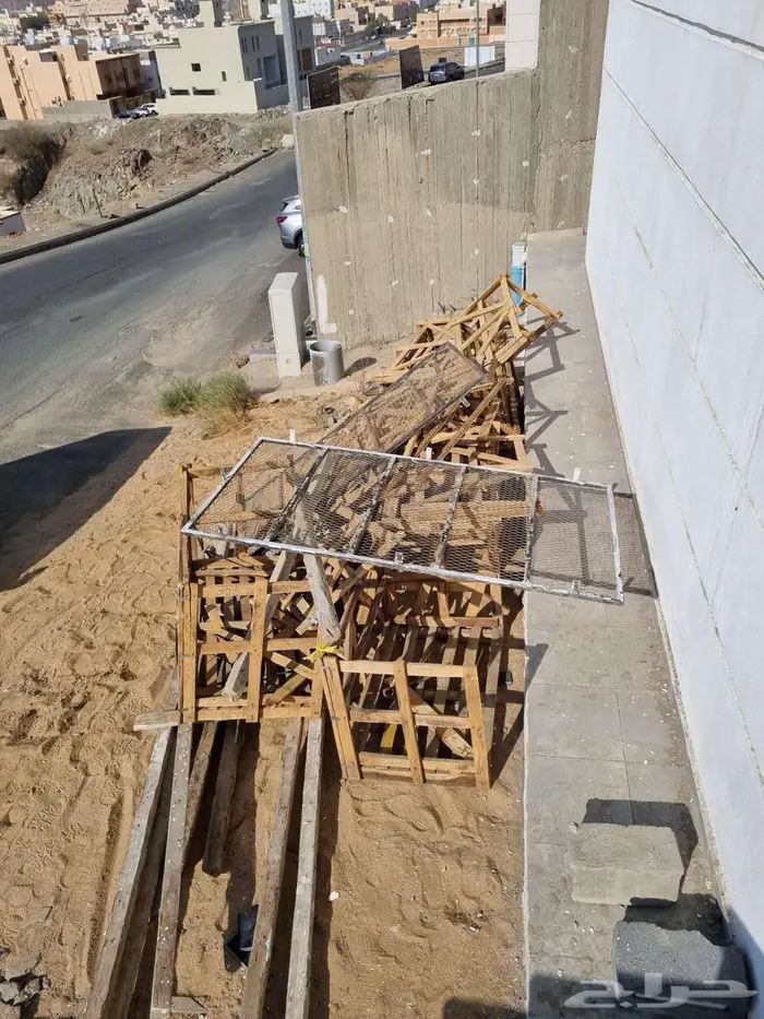 خردة سكراب حديد و شبك بقلاوة وسلم بلك 4