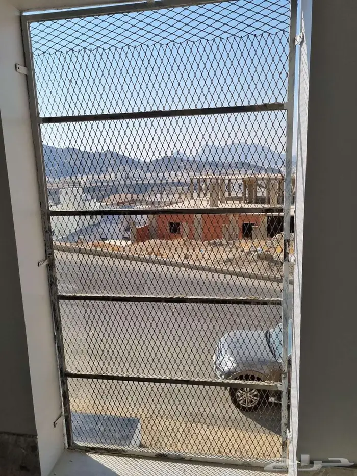 خردة سكراب حديد و شبك بقلاوة وسلم بلك 0