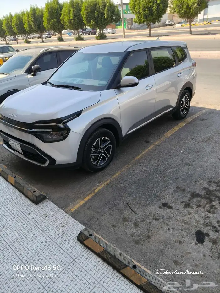 كيا كارينز 7