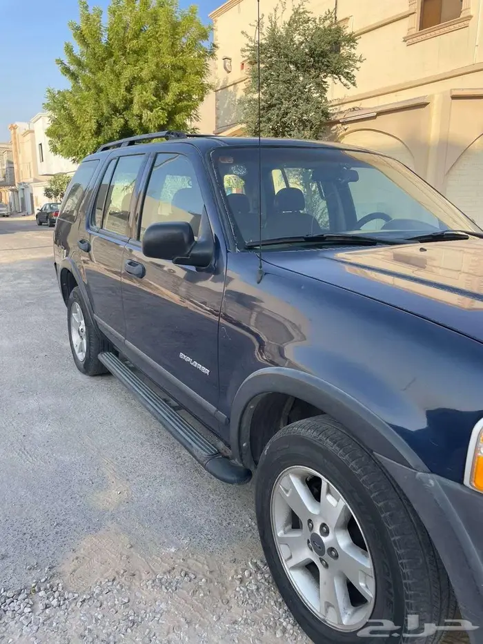 فورد اكسبلورر 2004 5