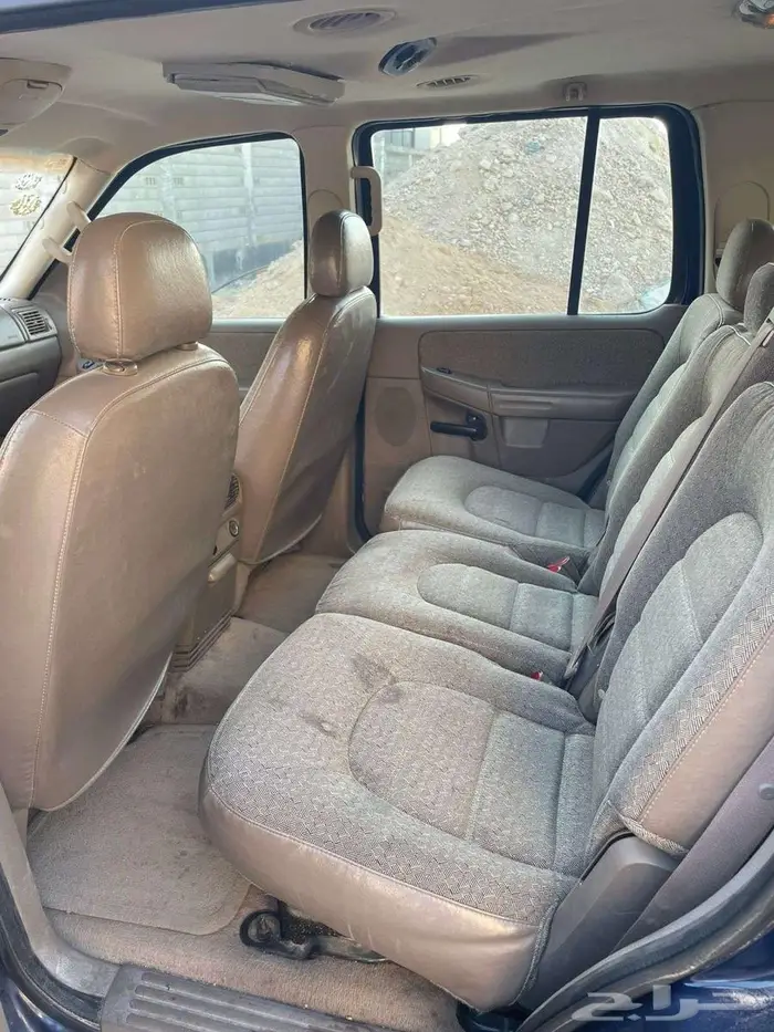 فورد اكسبلورر 2004 1