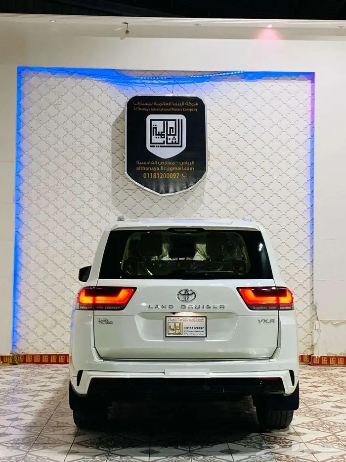 لاندكروزر VXR فل كامل موديل 2022 7