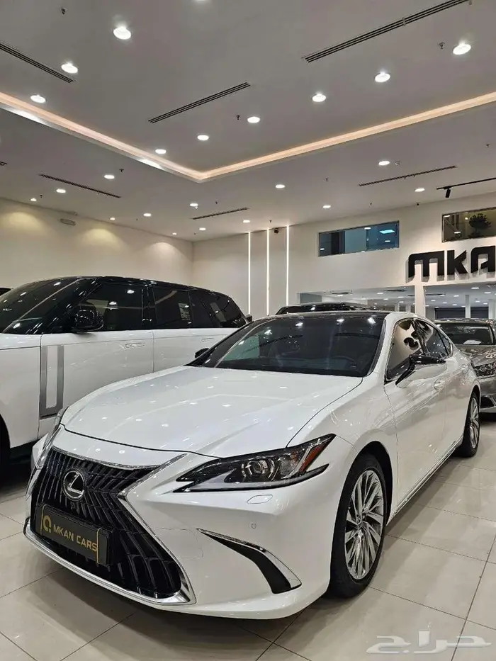 لكزس ES350 سعودى 2024 1