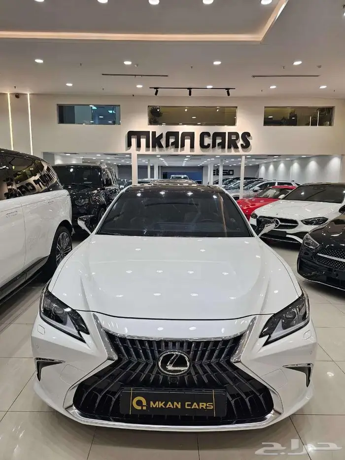 لكزس ES350 سعودى 2024 4