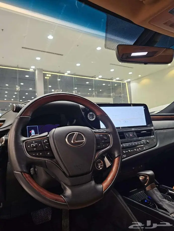 لكزس ES350 سعودى 2024 8