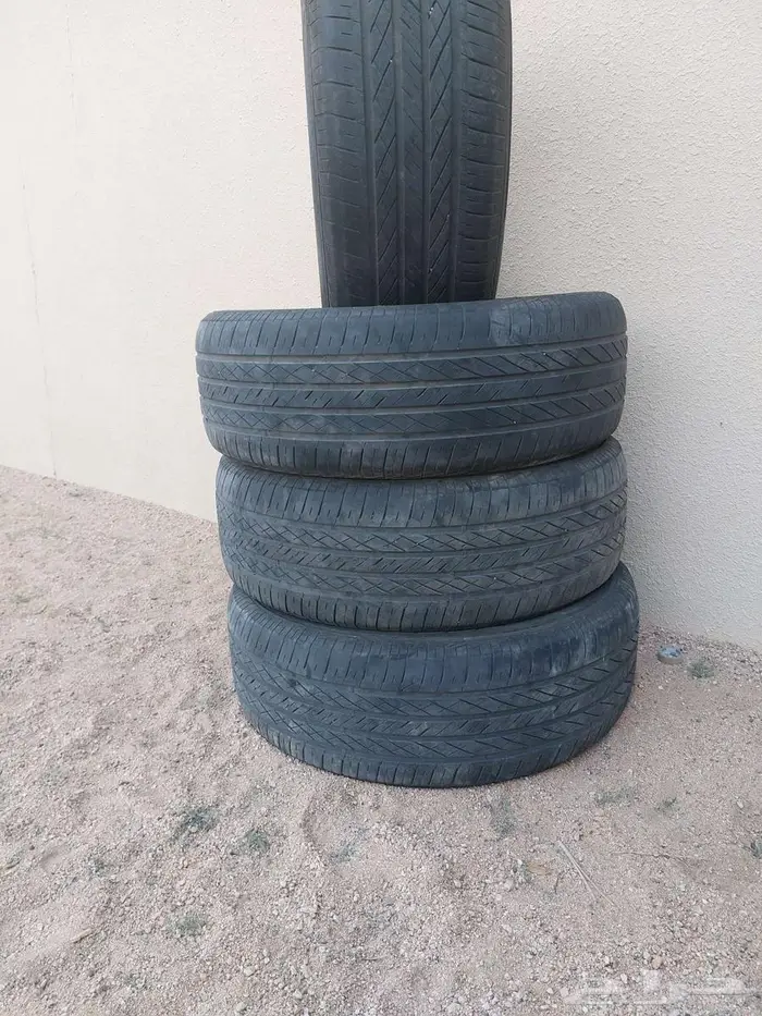 كفرات طقم مستخدمه نظيفه 0