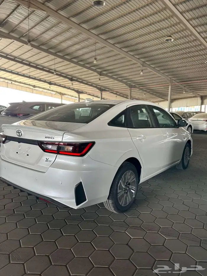 تويوتا يارس واي أكس موديل 2026 كاش و أقساط 3