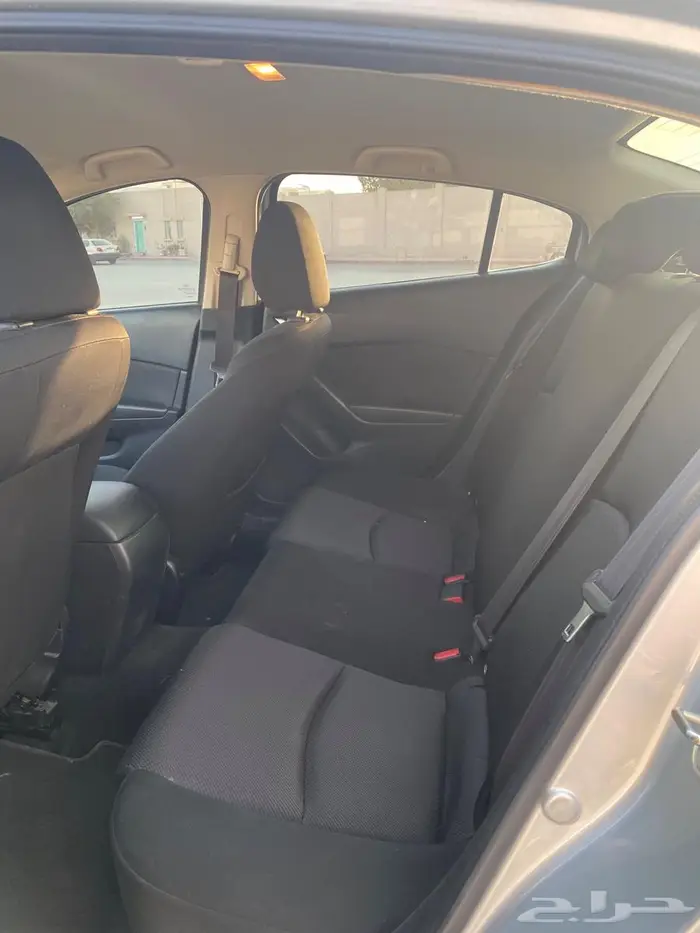 للبيع مازدا 3 2018 2