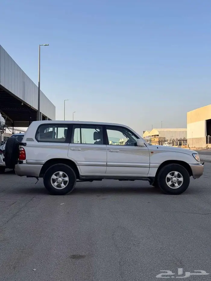 تويوتا في اكس ار 2001 4