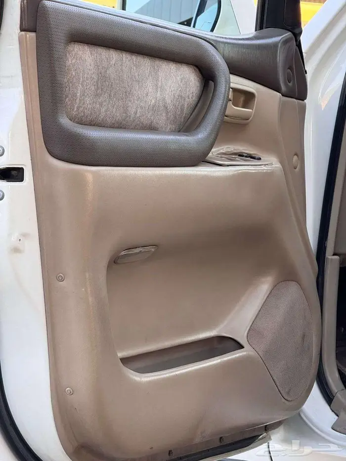 تويوتا في اكس ار 2001 19