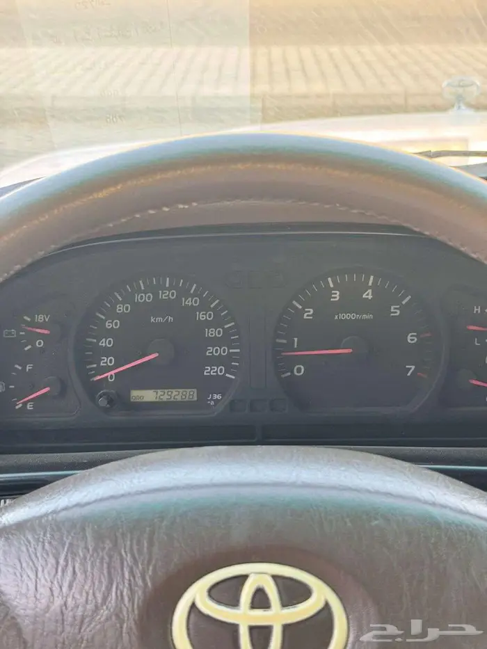 تويوتا في اكس ار 2001 12