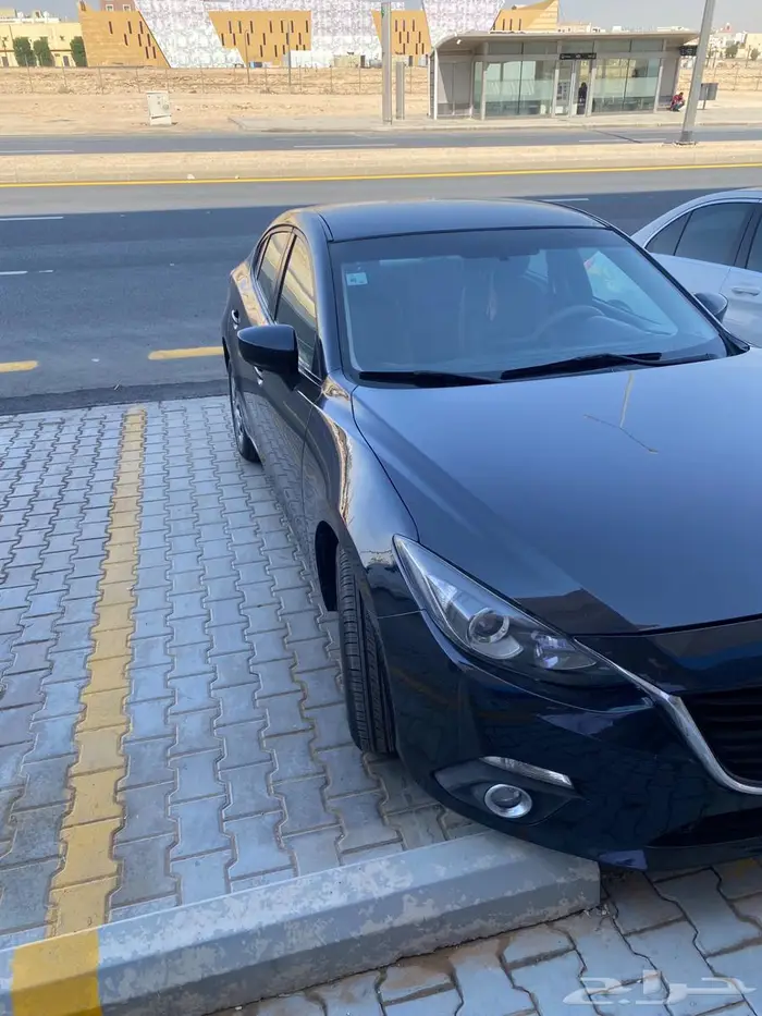 (2015) Mazda 3 1.6 2