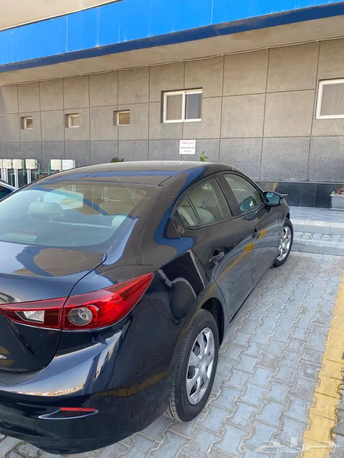 (2015) Mazda 3 1.6 4