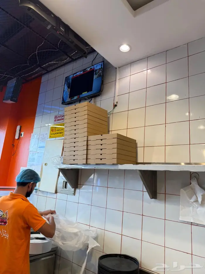 للتقبيل محل بيتزا وباستا جده حي الريان 3