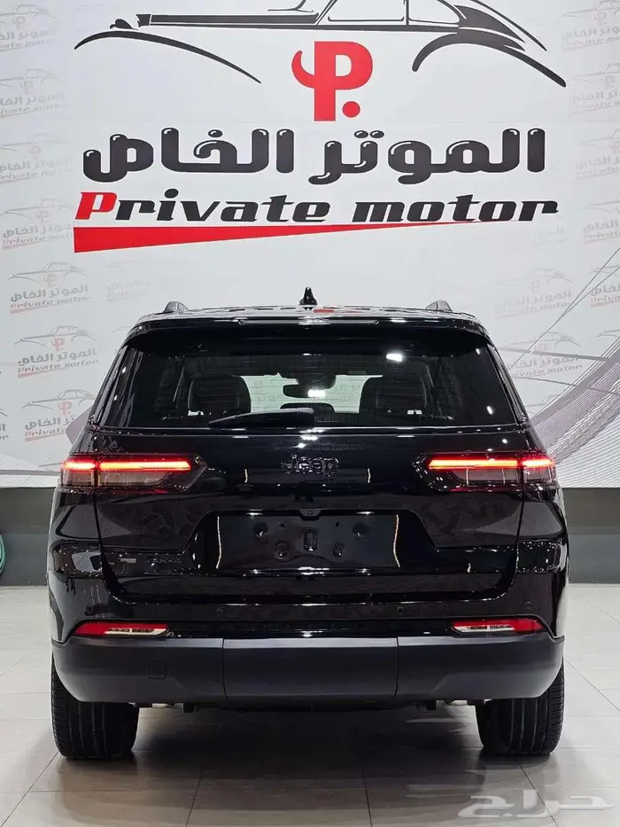 جيب جراند شيروكي بلاك اديشن 2022 3