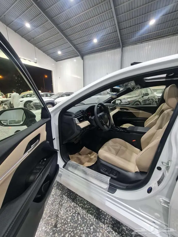 كامري LE هايبرد موديل 2025 بانوراما السعر 123050 10