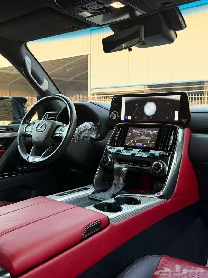 لكزسLX60 اف سبورت 2023 6