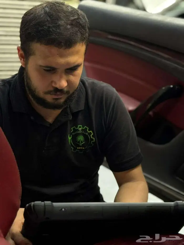 الميكانيكا   الكهرباء   التكييف والتبريد   السمكرة   الدهان 7