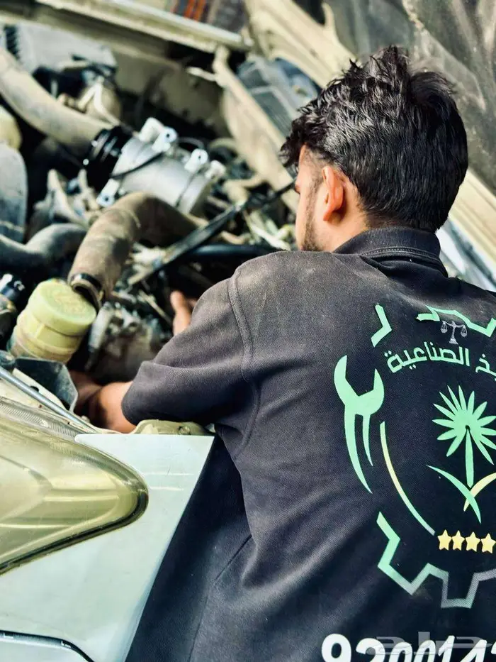 الميكانيكا   الكهرباء   التكييف والتبريد   السمكرة   الدهان 12