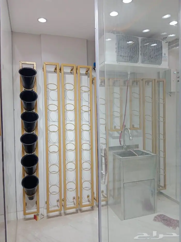 ثلاجه ورد وكاشير للبيع 0