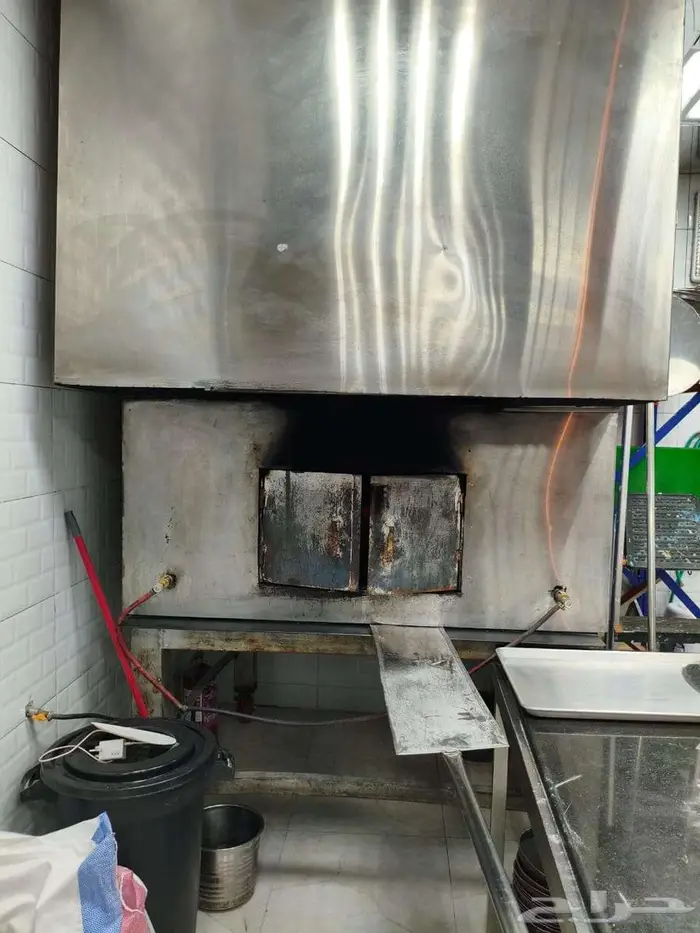 للبيع مطعم في الاحساء 1