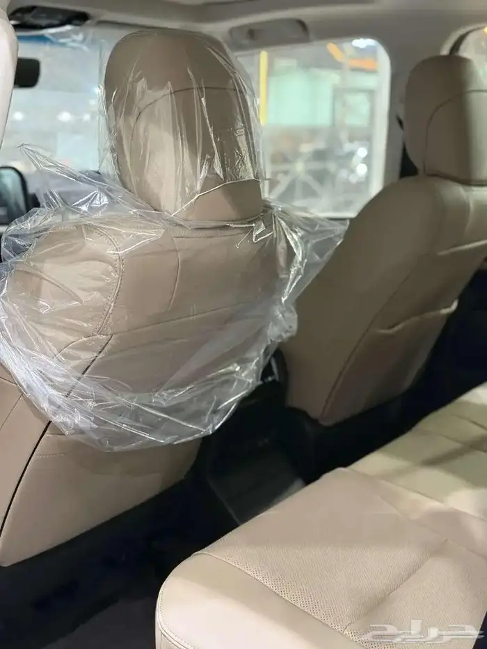 تويوتا -برادو- TXL2- بنزين -2025 6
