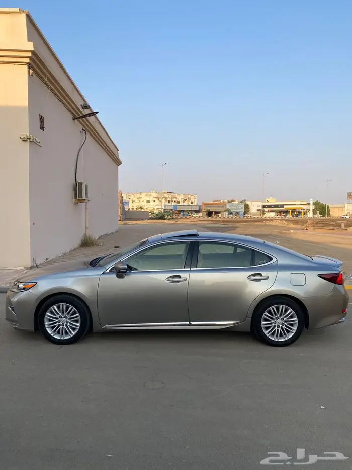 لكزس ES 350 5