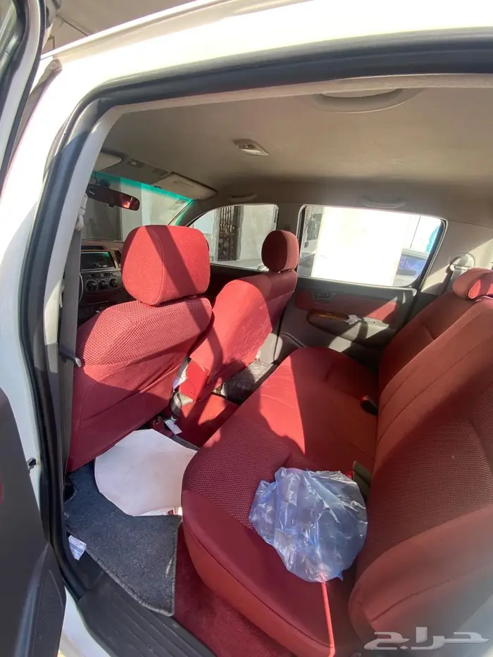 هايلوكس موديل 2015 خليجي للبدل اول للبيع 2