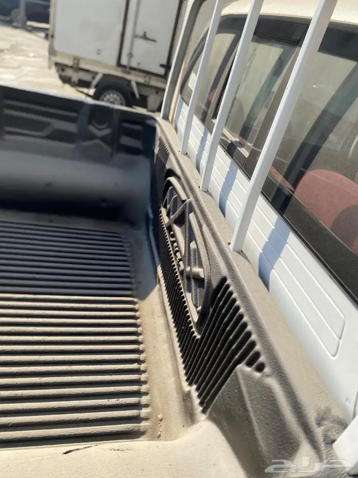 هايلوكس موديل 2015 خليجي للبدل اول للبيع 9