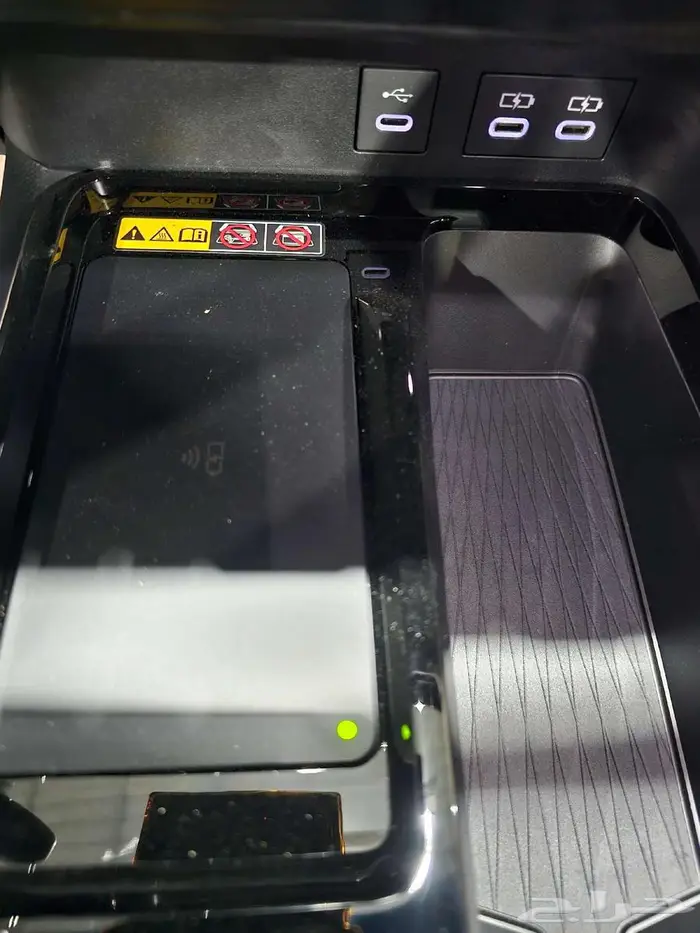 تويوتا كامري LE موديل 2025 1