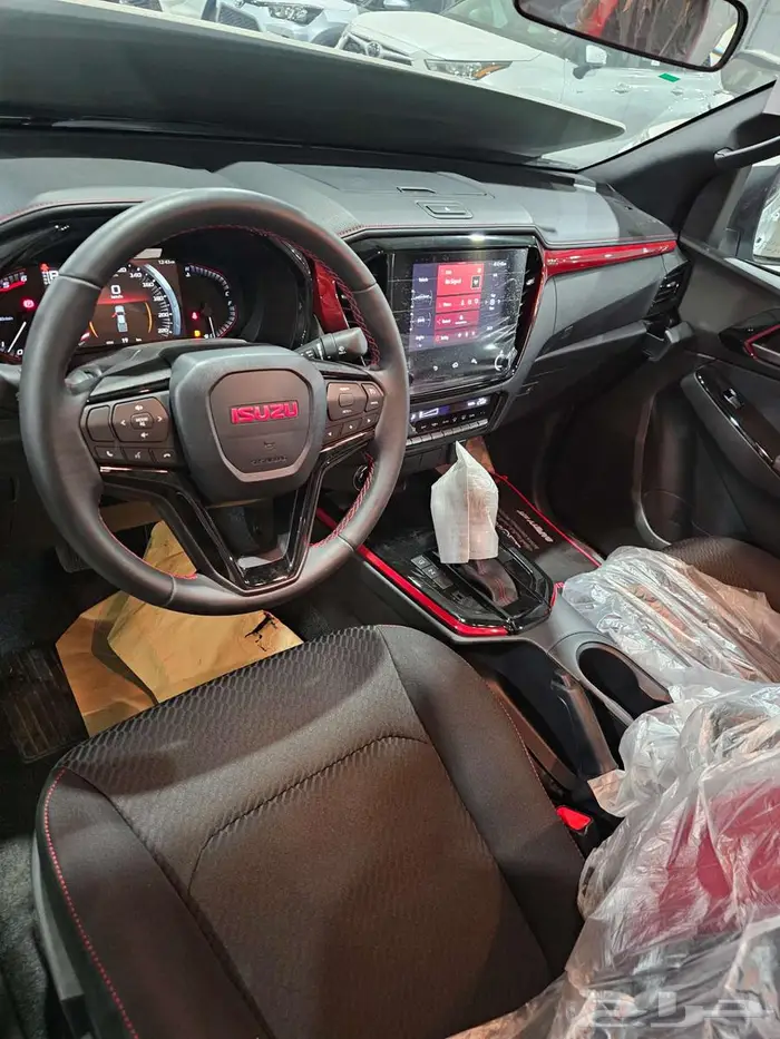 أيسوزو ديماكس GTديزل 2025 فل الفل العيسى 7