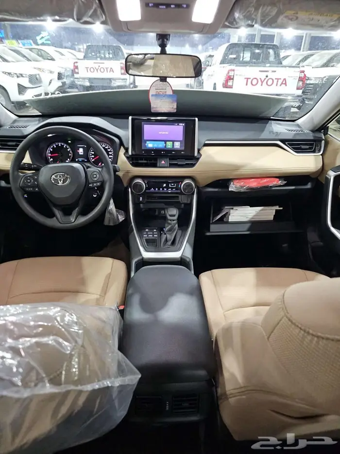 تويوتا راف فور LE دبل موديل 2025 10