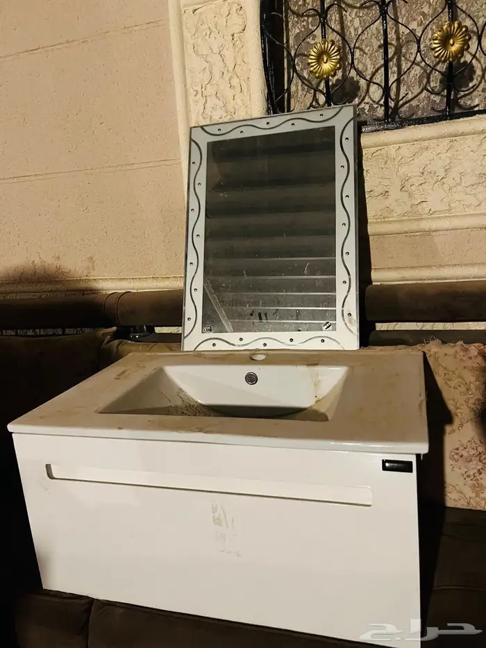 3مغاسل وحده ديكور خشب مع المرايه و2 مغاسل بعمود 0