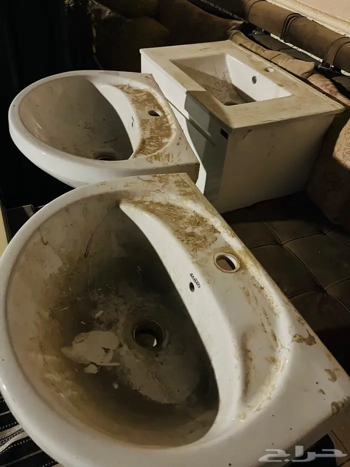 3مغاسل وحده ديكور خشب مع المرايه و2 مغاسل بعمود 5