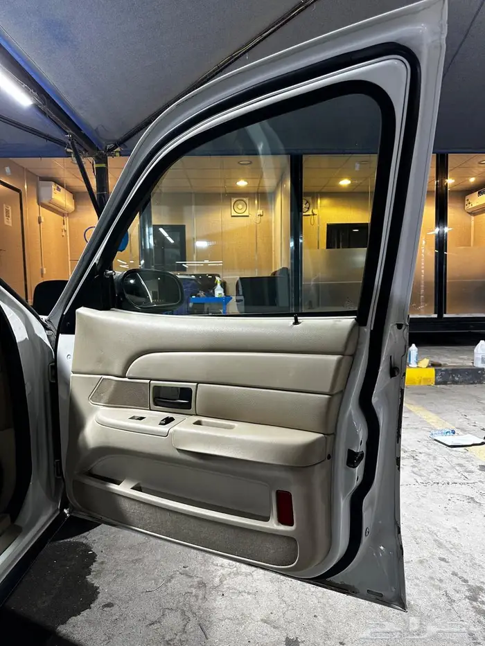 فورد فكتوريا 2011 بوليسي 15