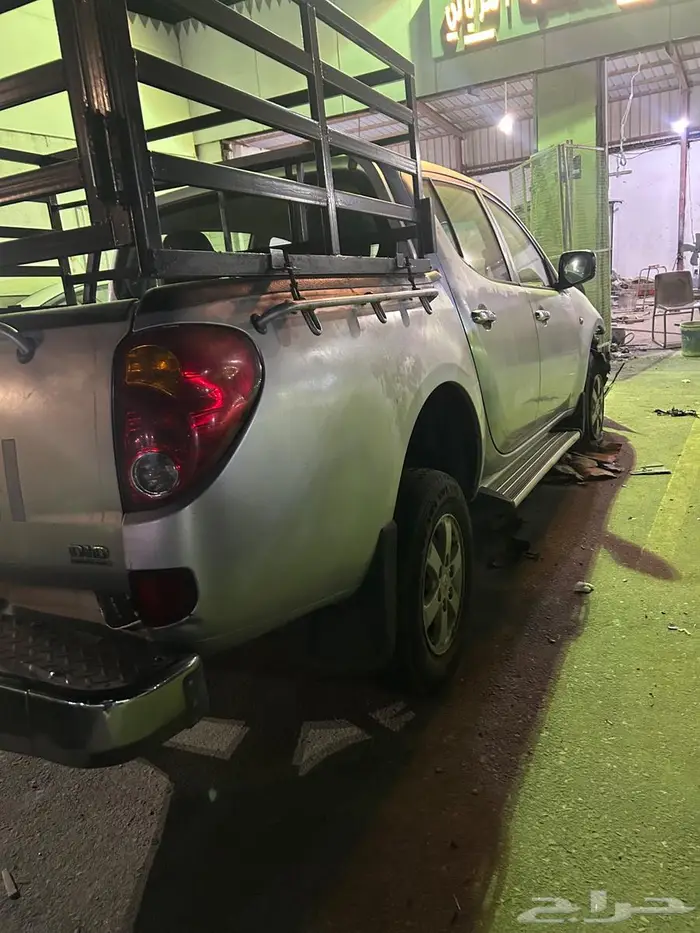 ميتسوبيشي l200 موديل 2009 6