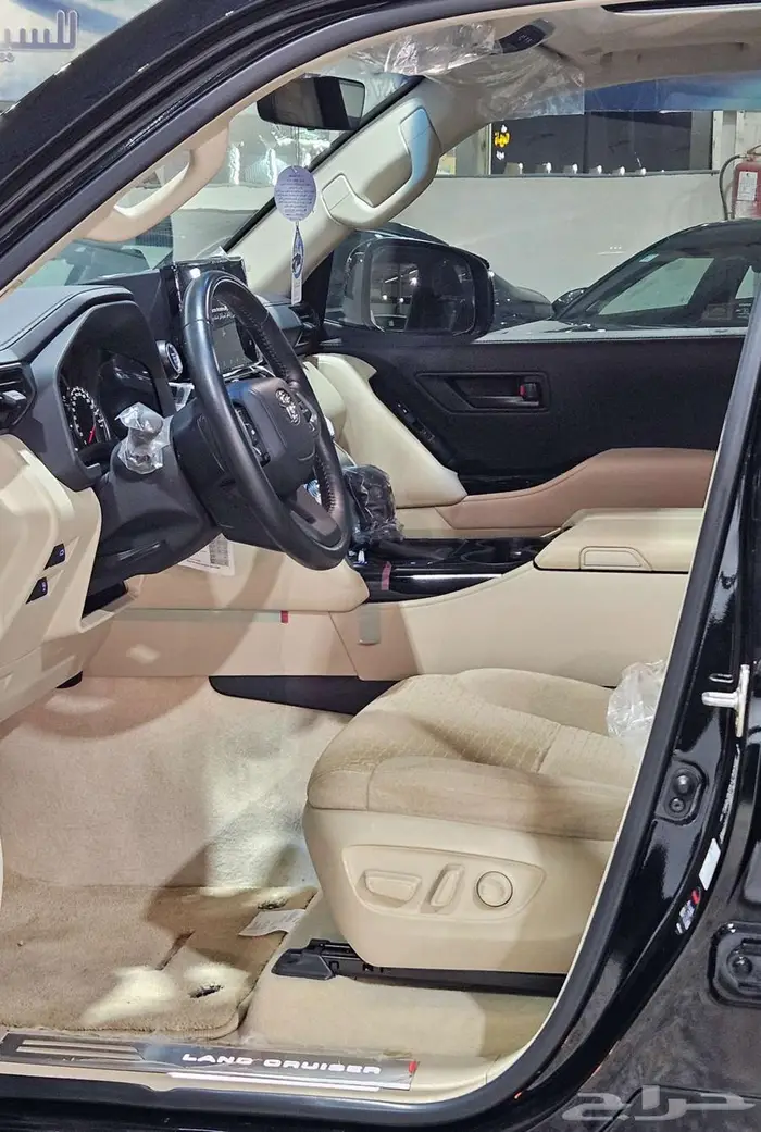 تويوتا لاندكروزر 2024..L3 32